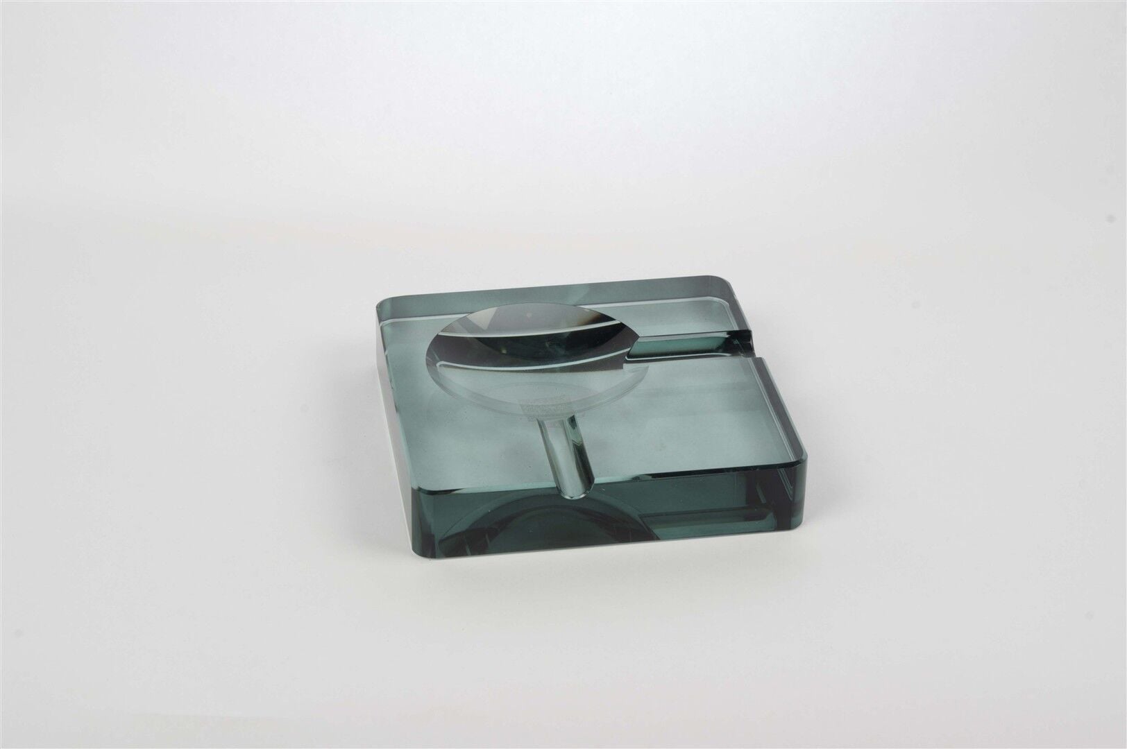 Zümrüt Yeni Mavi Kristal Pro Küllük 15x15x3cm