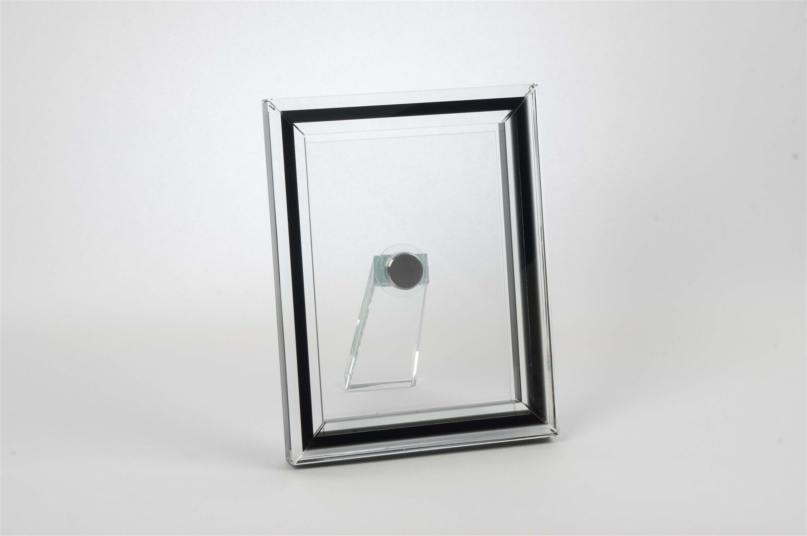 Kristal Siyah Şeffaf Çerçeve 18x13x23cm