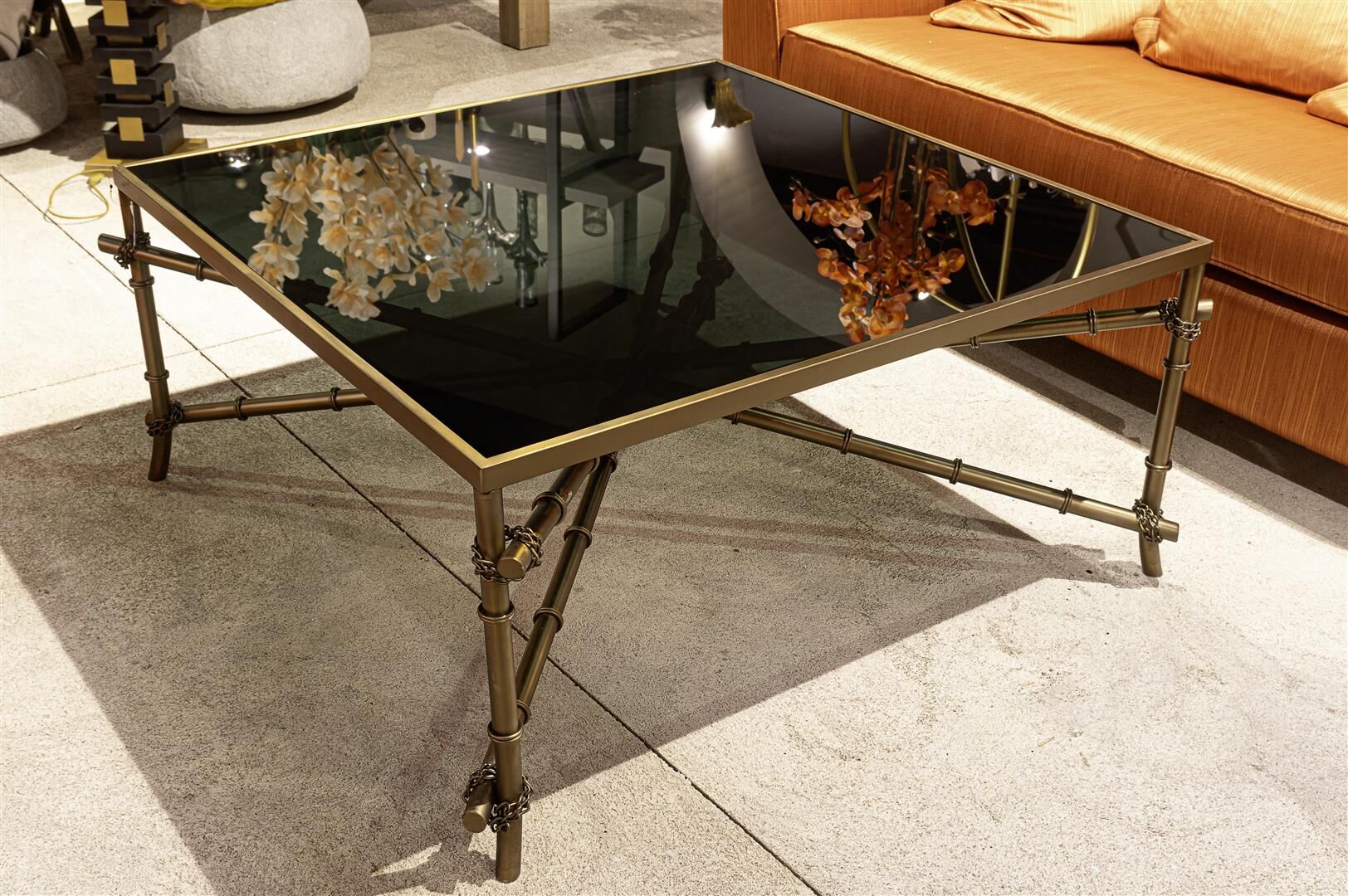 Antik Gold Siyah Camlı Orta Sehpa 98x46cm